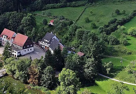 Hotel-gasthof Neumuehle Отель