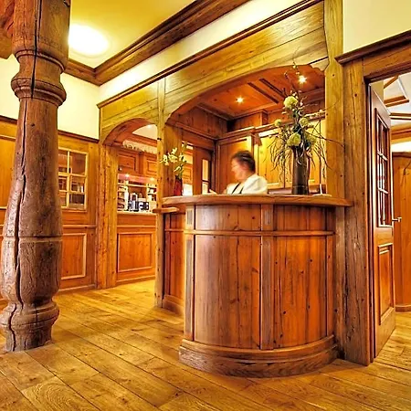 호텔 Hotel-gasthof Neumuehle 3*